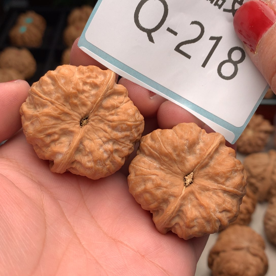 文玩核桃把件38玉蝉蛙………