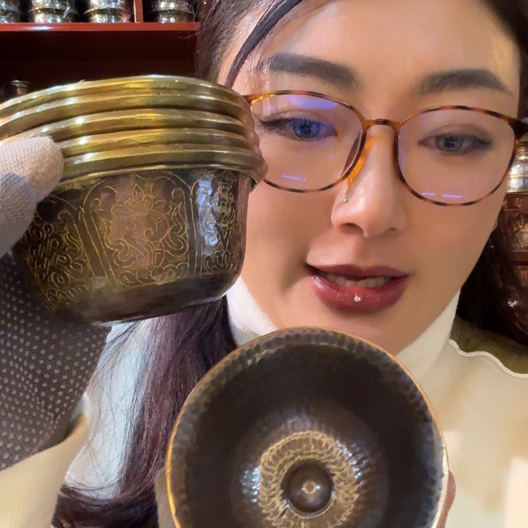 铜尼泊尔纯手工纯紫铜鎏金供水碗