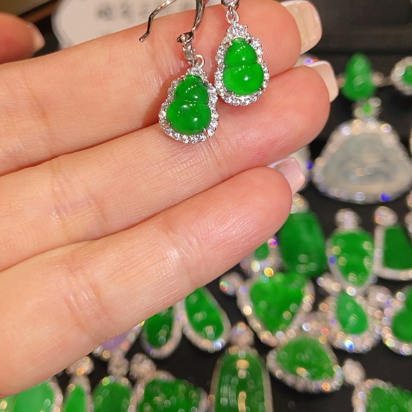 【闪购商品】翡翠未镶嵌耳饰天然翡翠