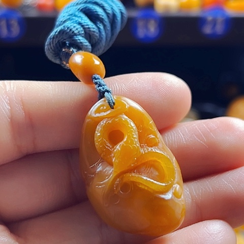 田黄石用****1田黄石挂件