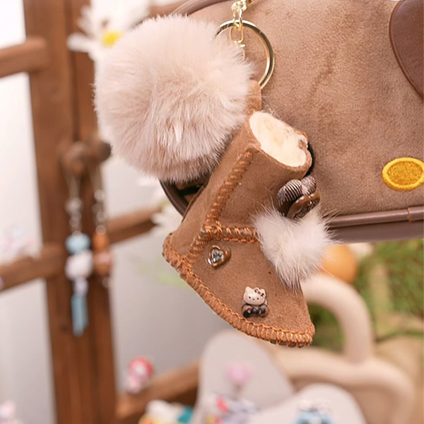 「雪地靴」卡通Kitty挂饰钥匙扣装饰挂件