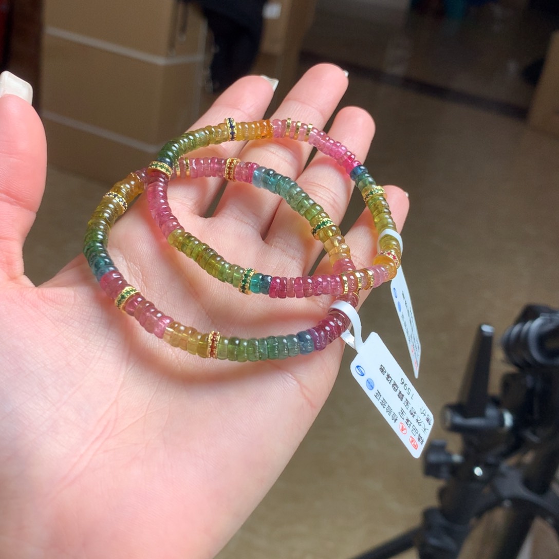 碧玺多样性发货一件未镶嵌