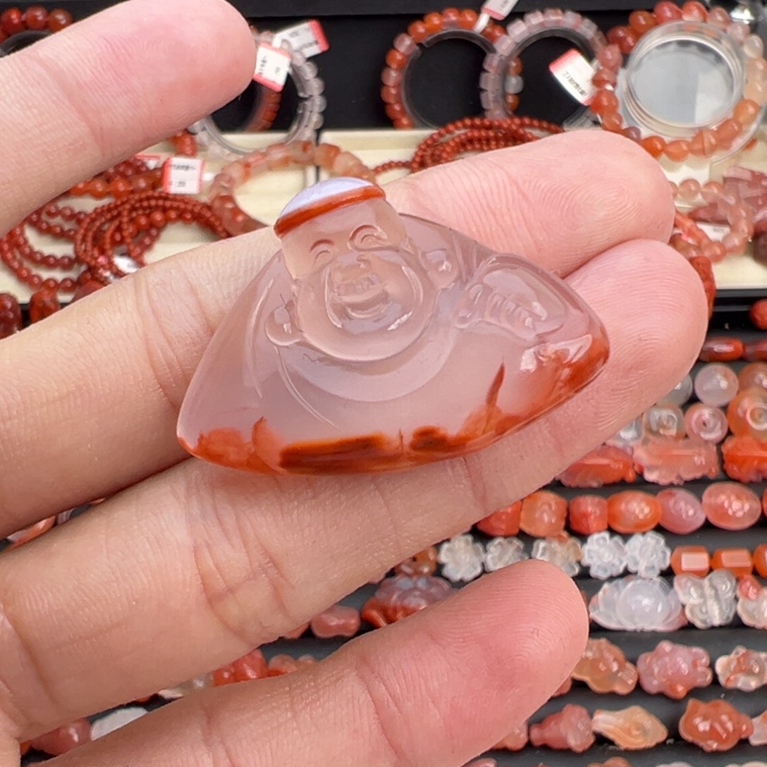 南红玛瑙未镶嵌颈饰佛公吊坠