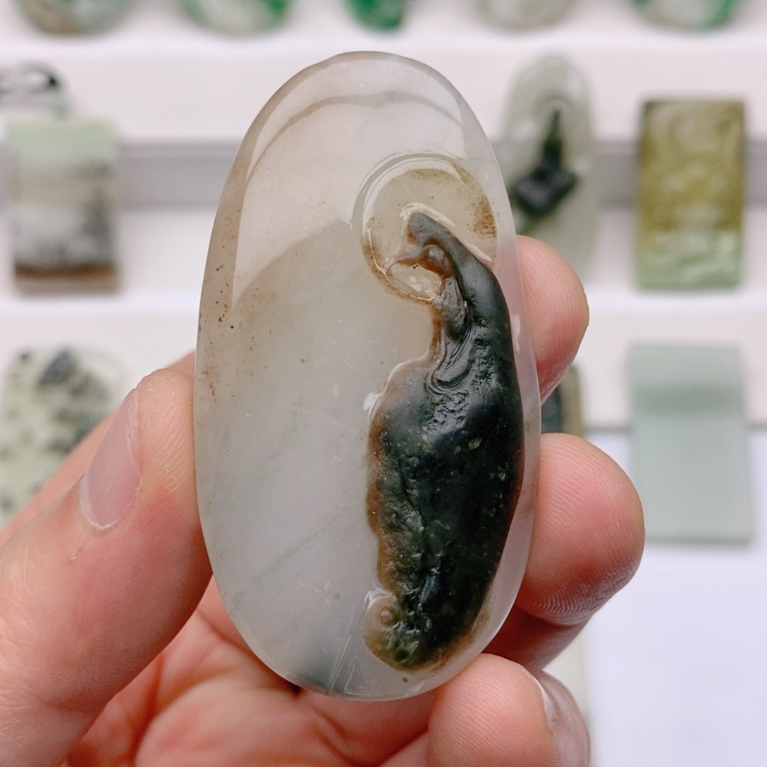 独山玉颈饰未镶嵌梦*渔