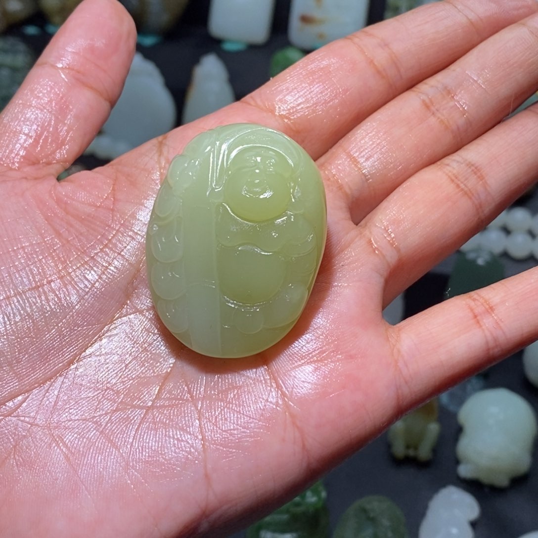 和田玉未镶嵌挂件