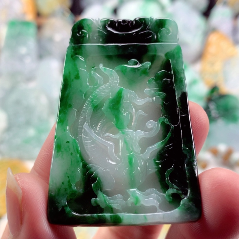 【闪购商品】翡翠吊坠(不含链)未镶嵌