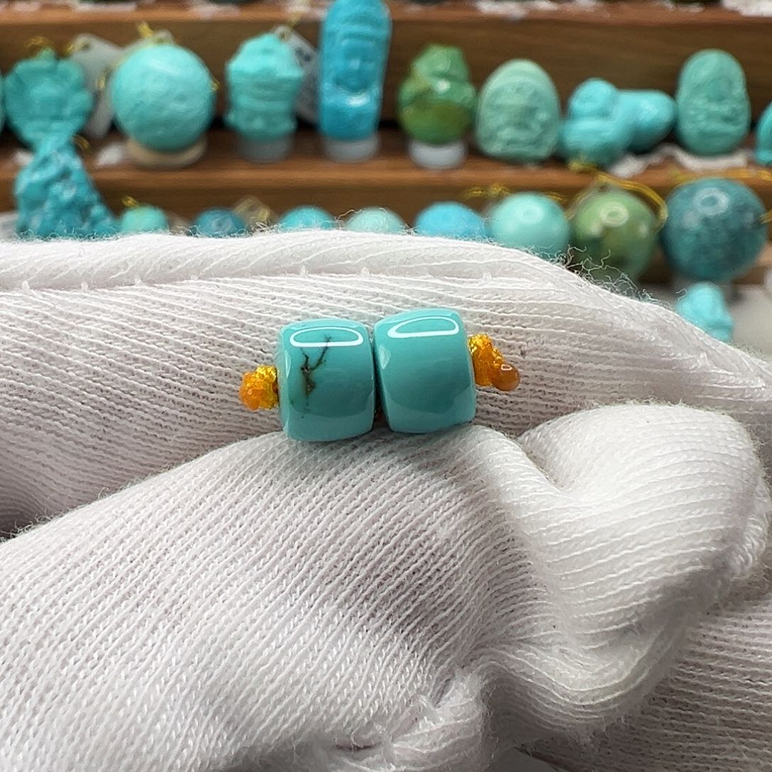 绿松石配饰未镶嵌