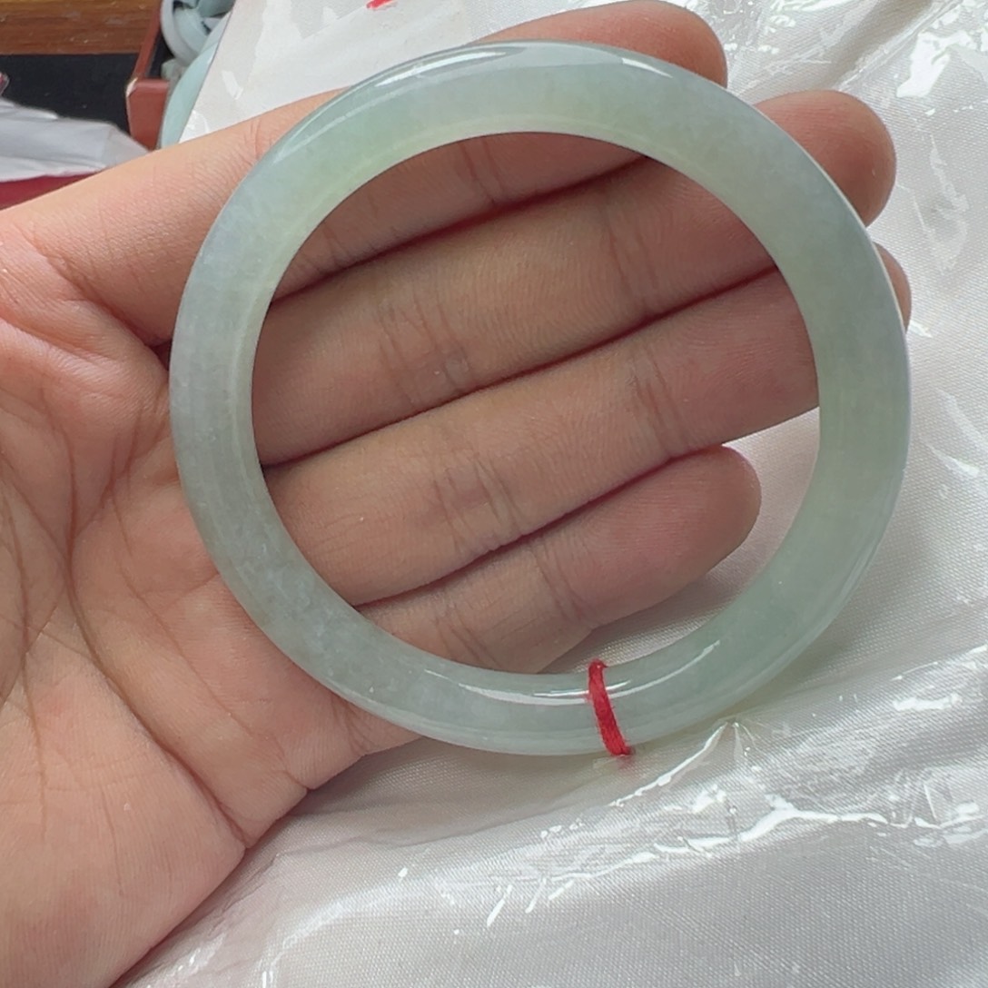 翡翠手镯未镶嵌55冰圆晴蓝包容