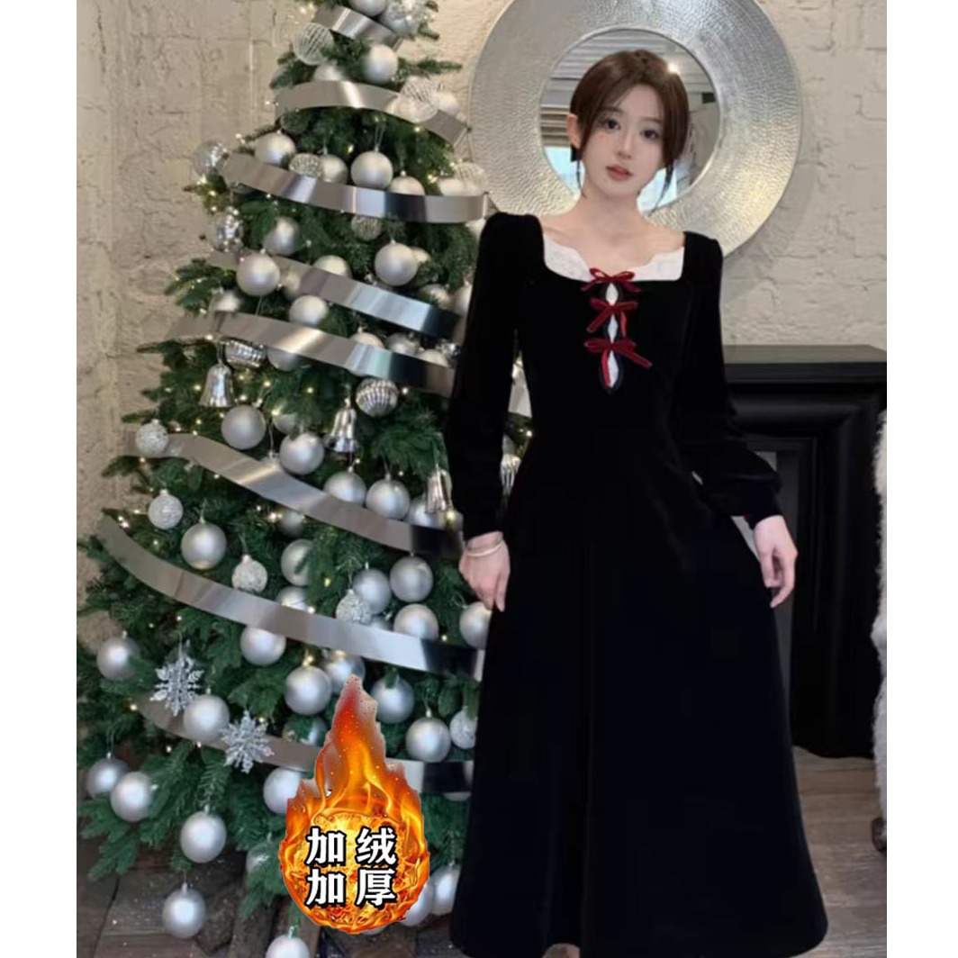 大码法式时尚蕾丝连衣裙女秋季赫本风小黑裙胖MM遮肚显瘦裙子1683