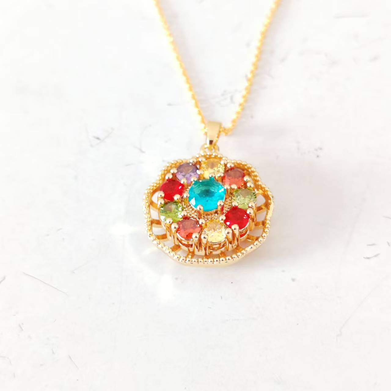 非金属珐琅吊坠 轻奢气质时尚百搭简约精致吊坠 ZXB111360