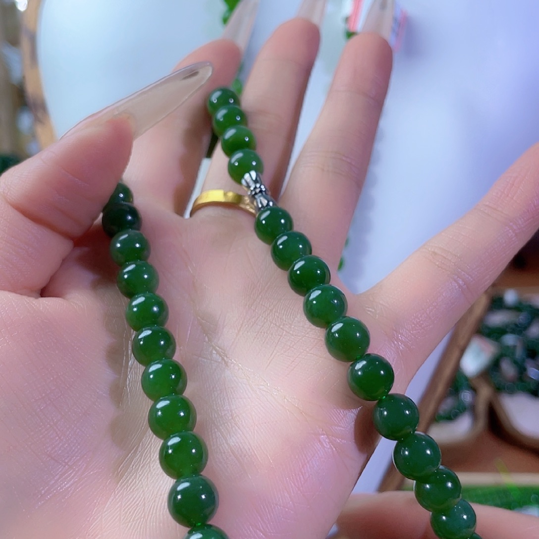 和田玉（碧玉）未镶嵌颈饰8