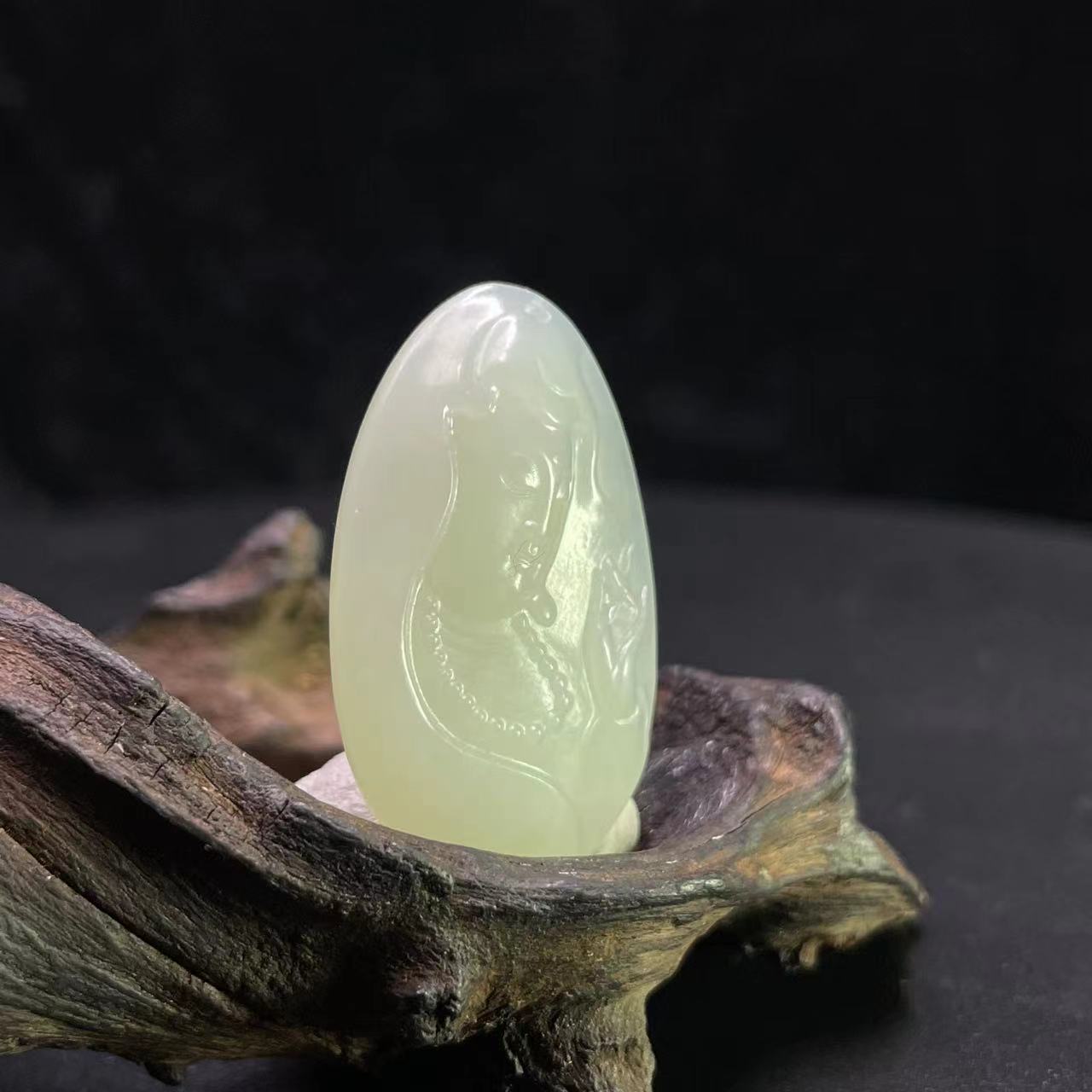 A642 和田玉吊坠 TY722506 