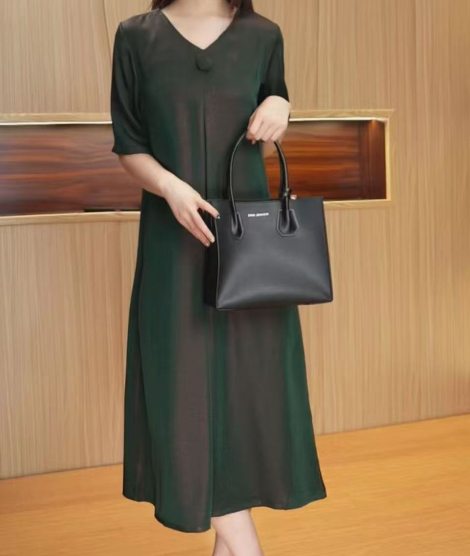【一粒扣绿】夏季新款高定重磅琉璃缎宽松气质显瘦连衣裙