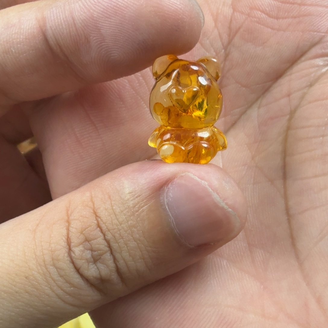 未镶嵌琥珀珠宝奇石