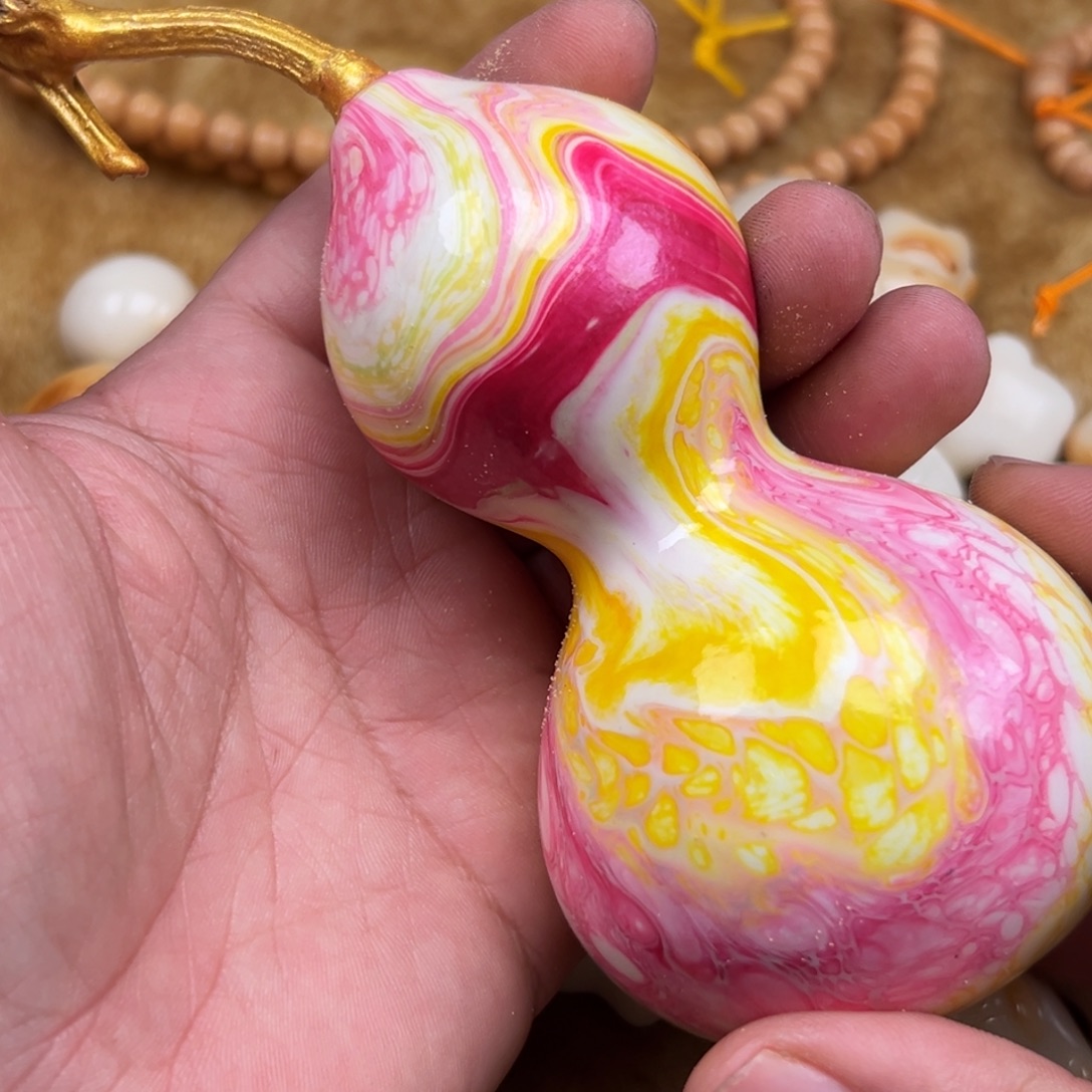只买单纯的吊坠，没带链子，属的性质。