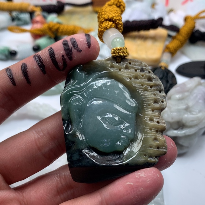 颈饰未镶嵌翡翠保真天然a货翡翠