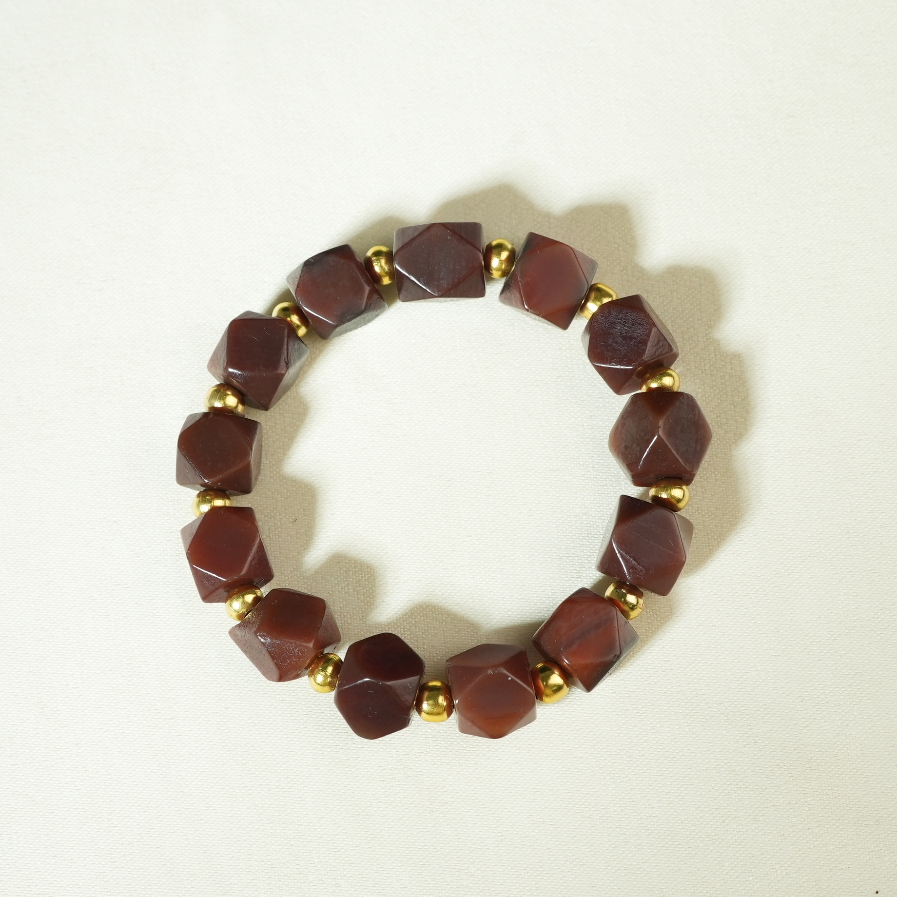 十九世纪多棱糖球玛瑙珠手串【古珠精选】AABS241207010