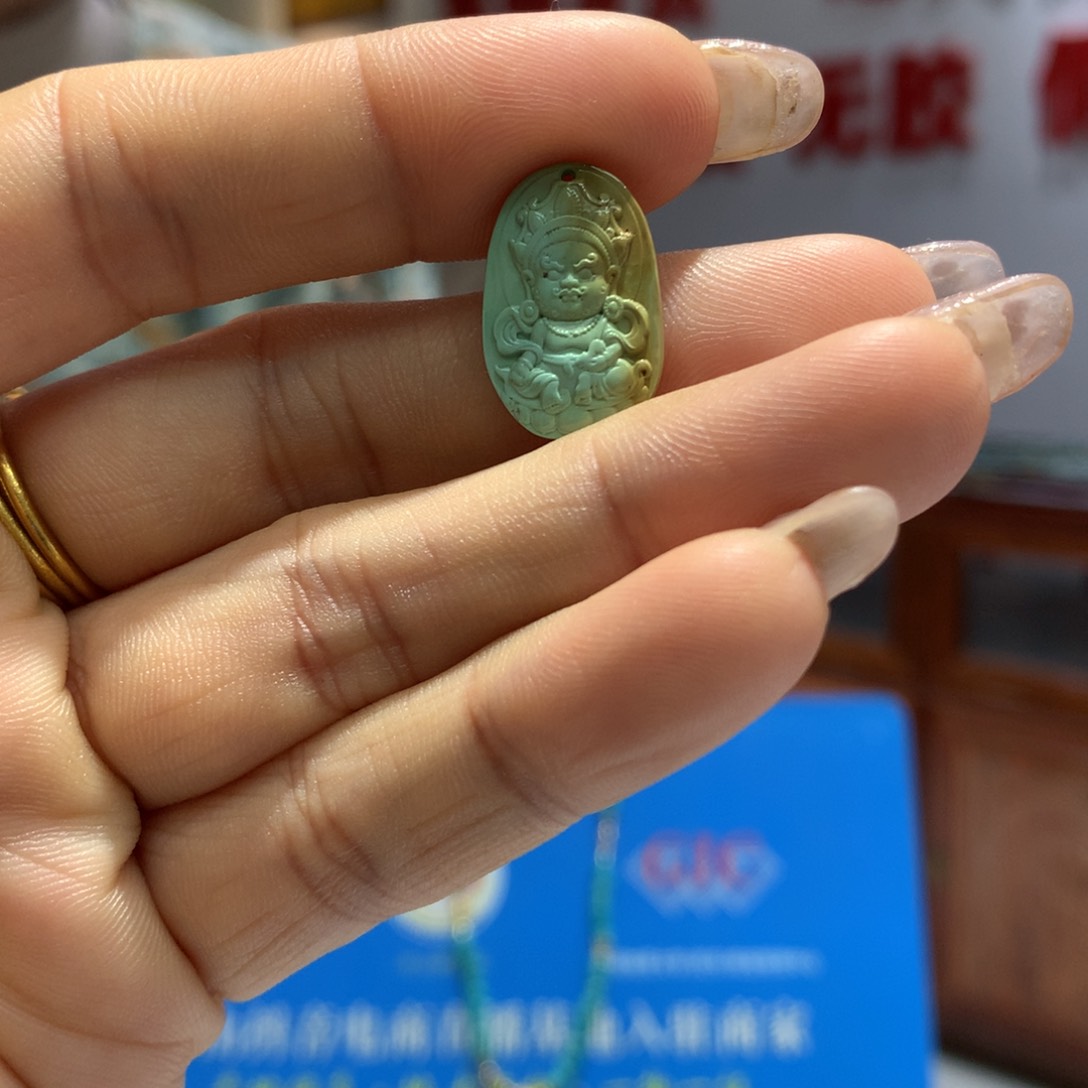 绿松石配饰未镶嵌