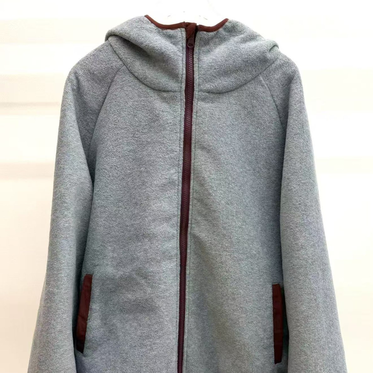 泡菜国东大门25年冬款摇粒绒两面穿连帽拉链外套（现货）