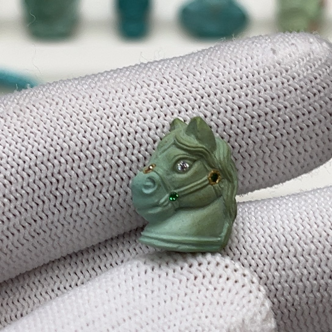 未镶嵌绿松石珠宝奇石