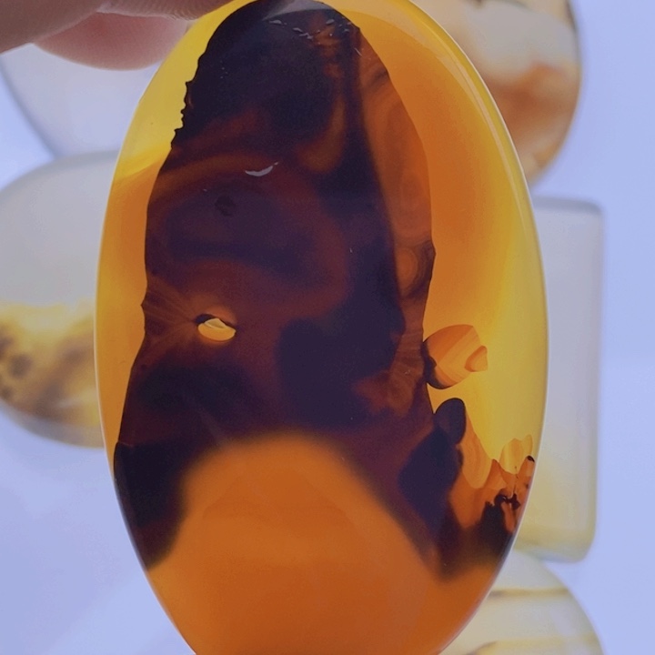 玛瑙/玉髓颈饰未镶嵌