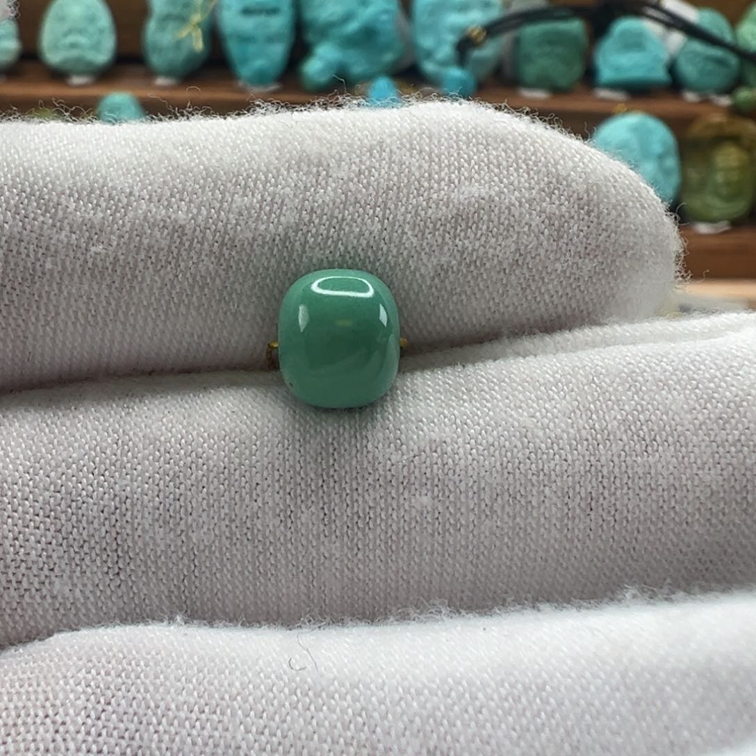 绿松石未镶嵌老型珠7.8mm