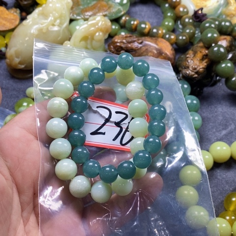 未镶嵌蛇纹石玉手链