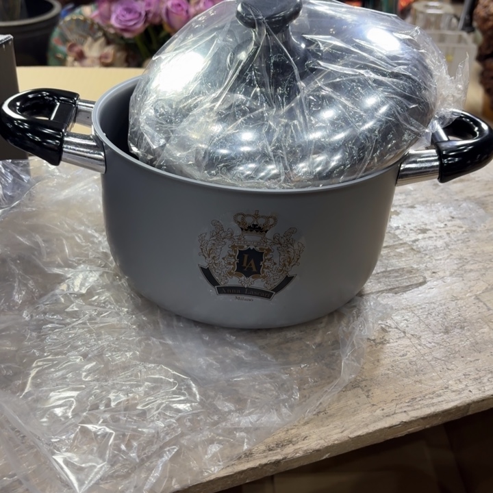 合金古美术置物摆件