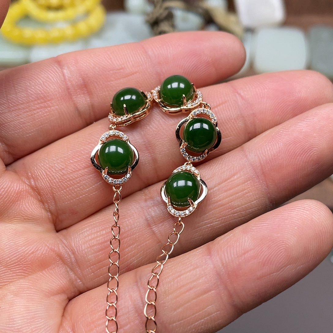 和田玉挂件未镶嵌平**淡