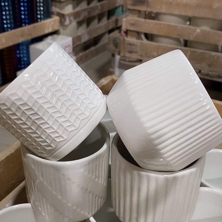 陶盆有孔 瑕疵针孔漏釉介意勿拍外口 8外高8