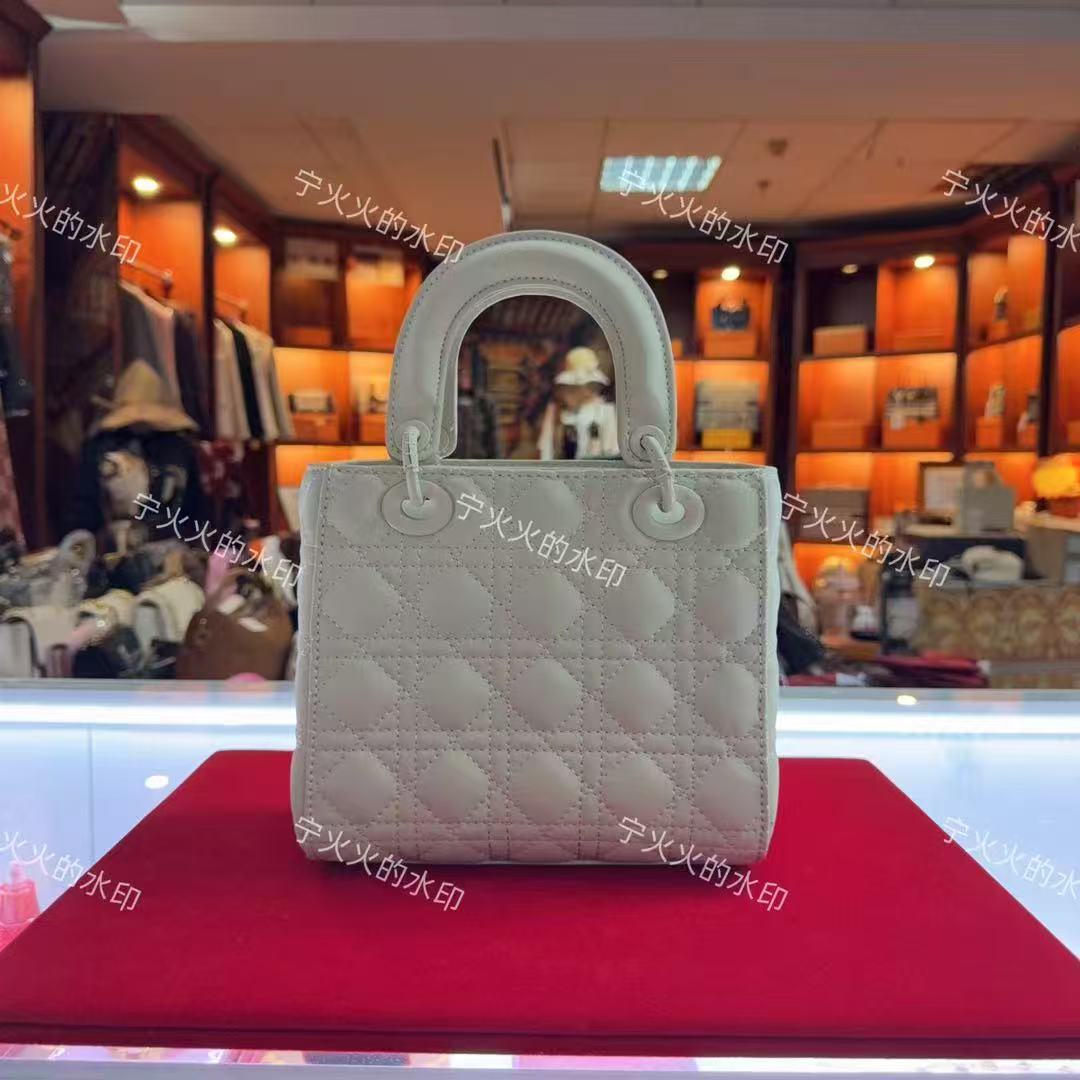 编号【E218号】按编号拍/主图为包的背面图/女包