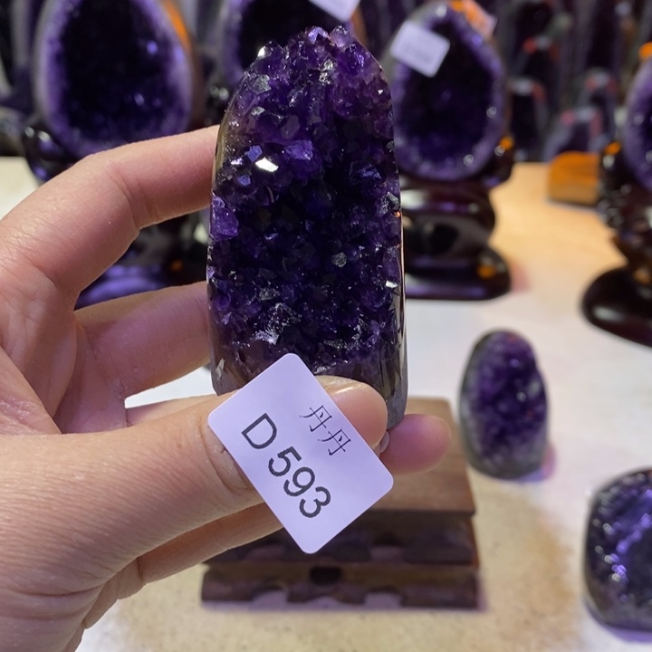 水晶摆件未镶嵌摆件