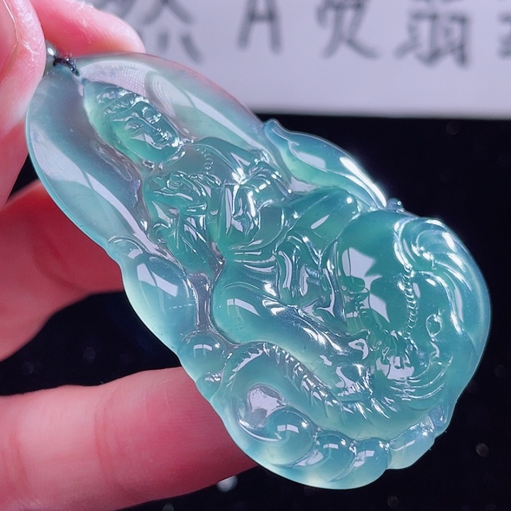 翡翠颈饰未镶嵌999999999