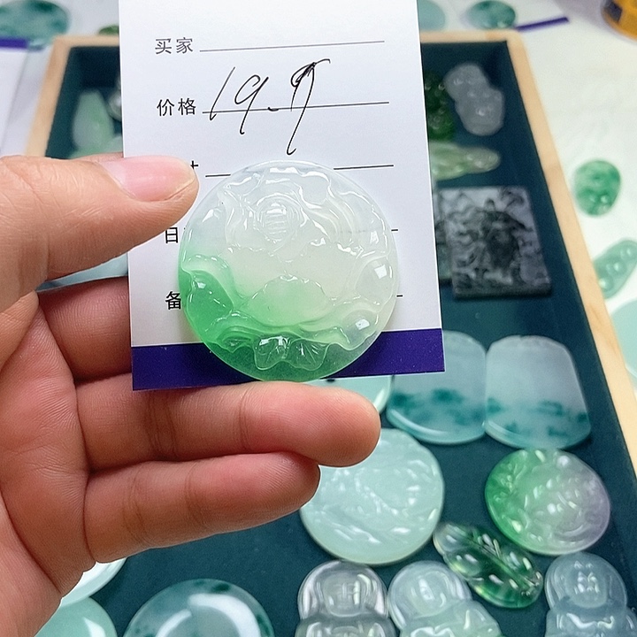 石英质玉非金属时尚吊坠