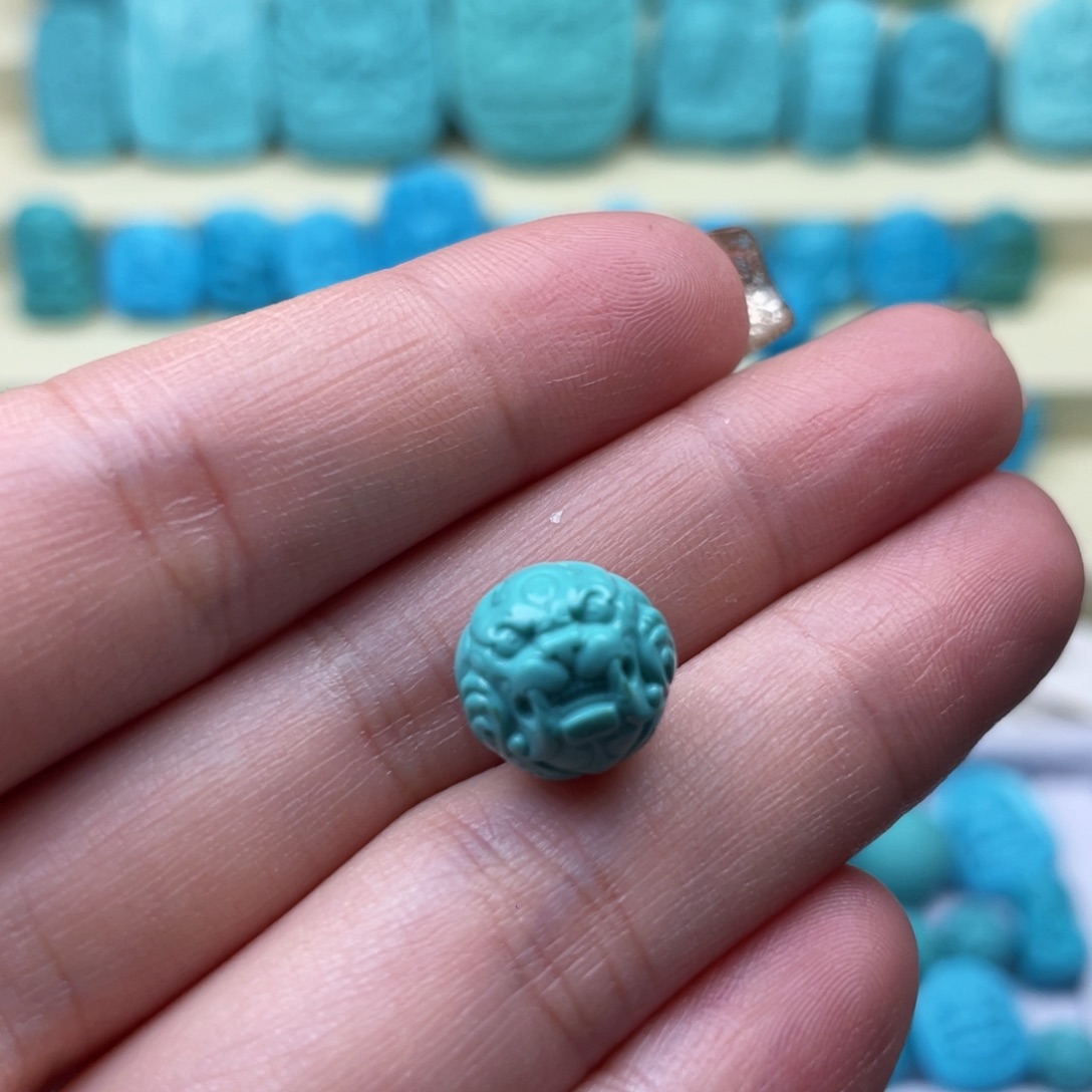 绿松石雕刻未镶嵌