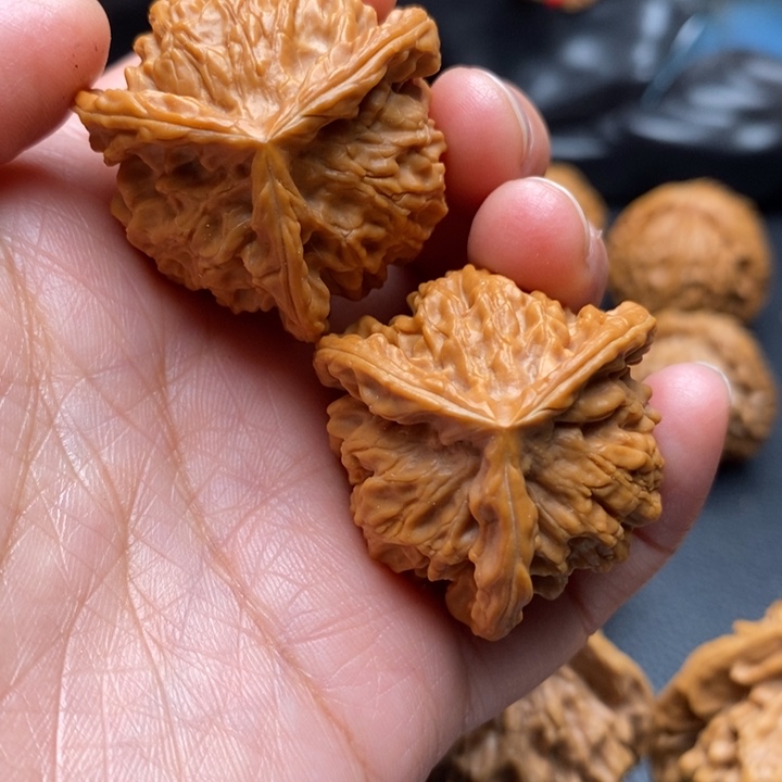 文玩核桃吊坠用****2三棱