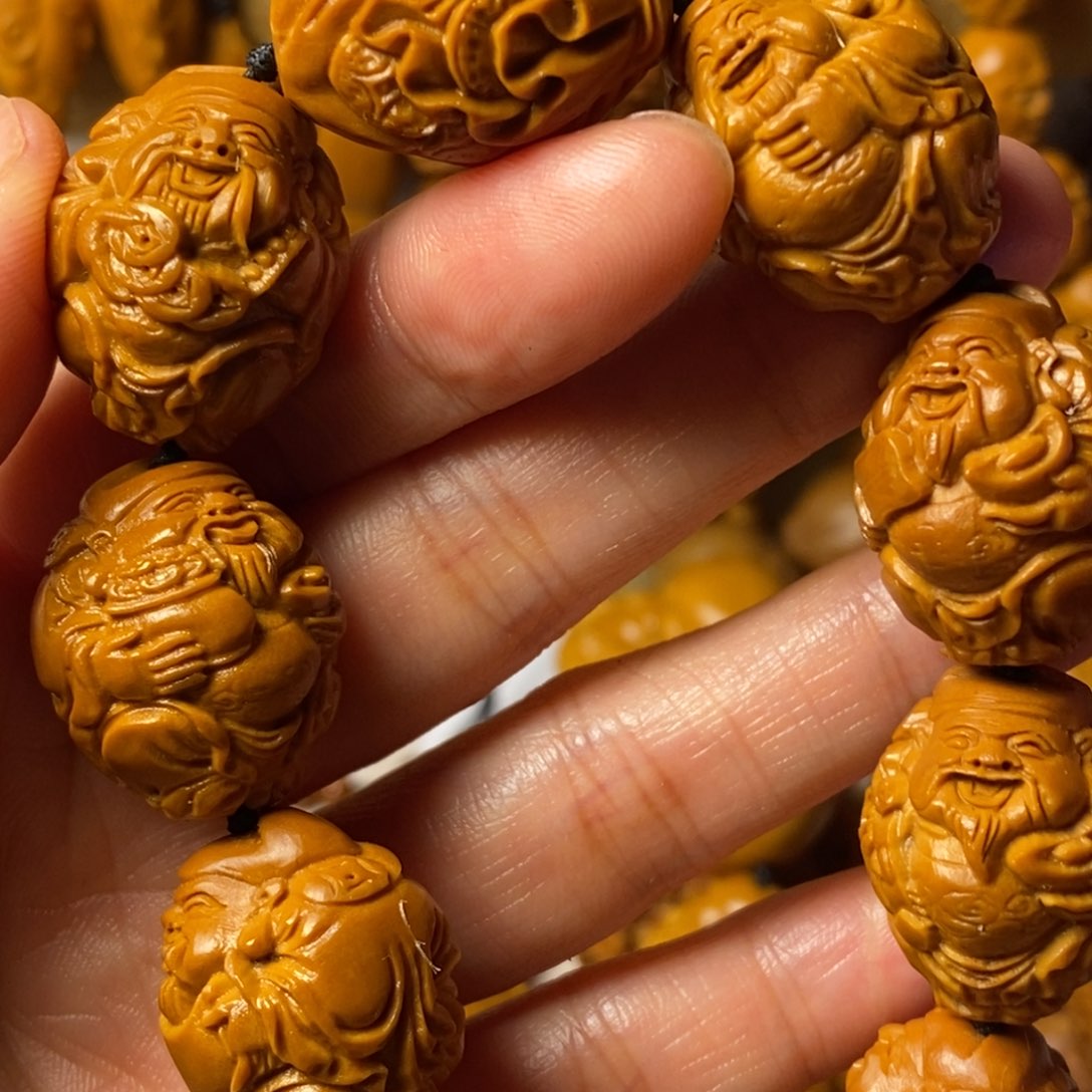 橄榄核手串/手链八方来财 1.9