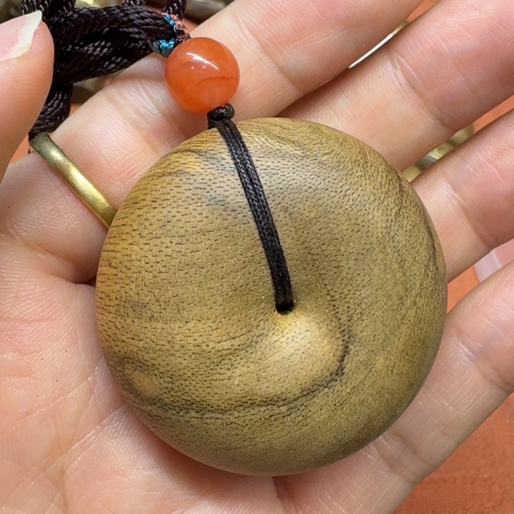 大叶紫檀（黑酸枝木类）