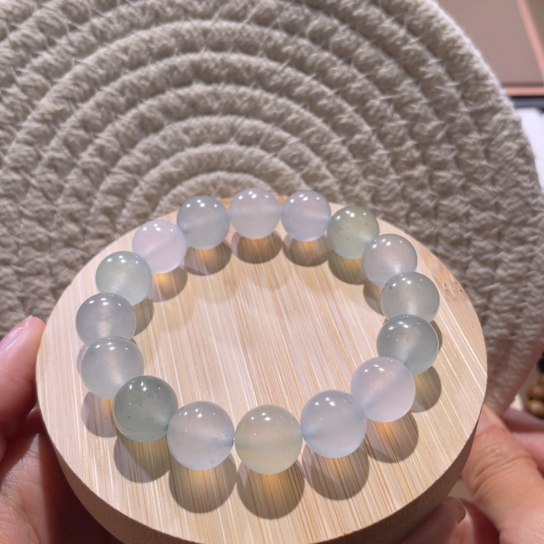 翡翠散珠天然缅a翡翠糖果