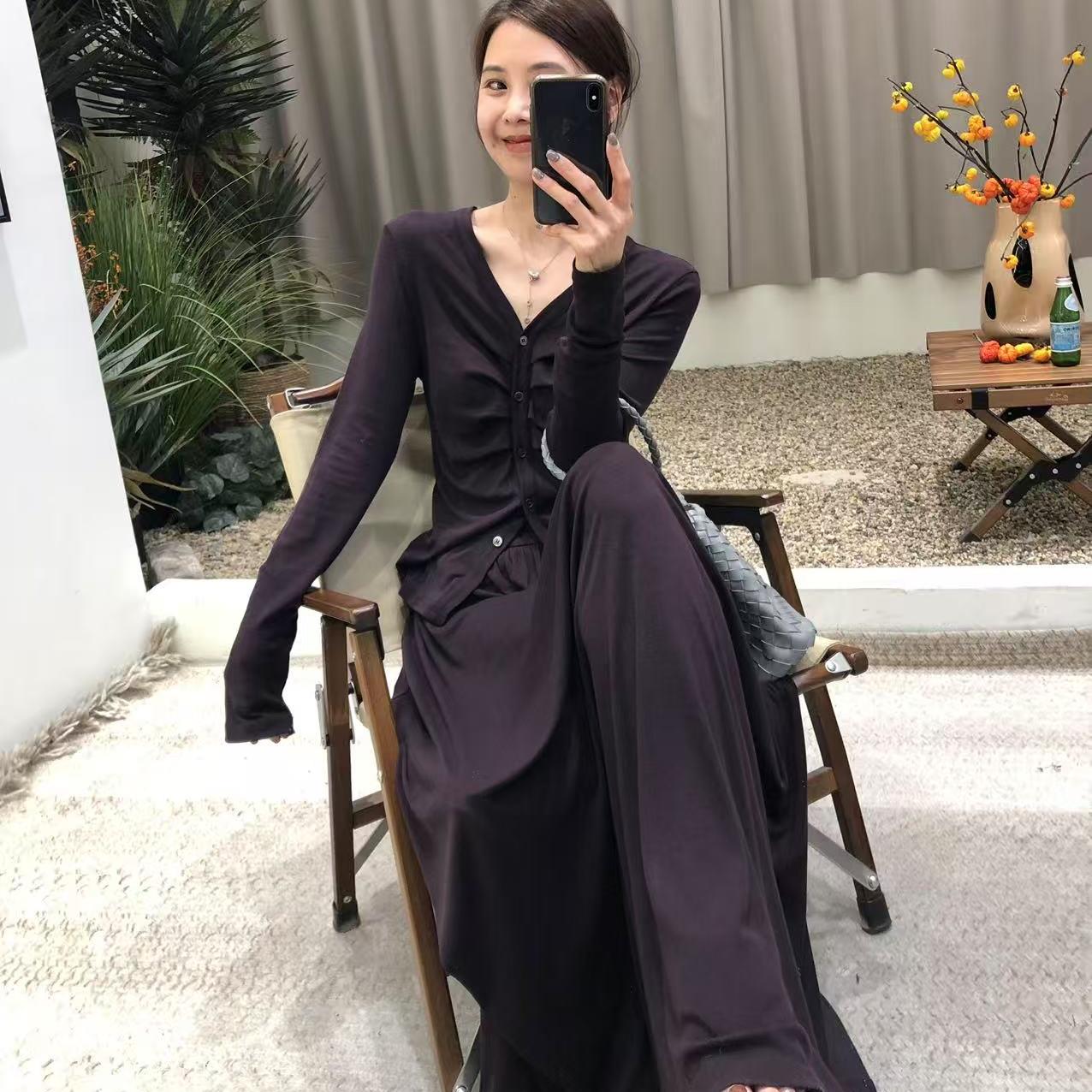 琉璃清冷''松弛轻盈羊毛皱褶显瘦上衣+清冷高级感显瘦半身裙套装