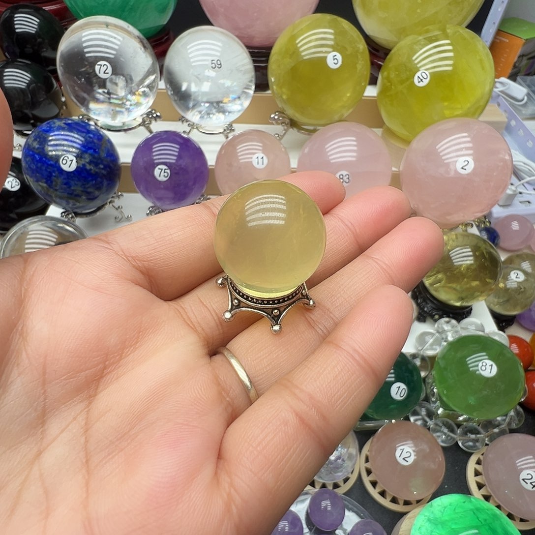 水晶未镶嵌珠宝半成品