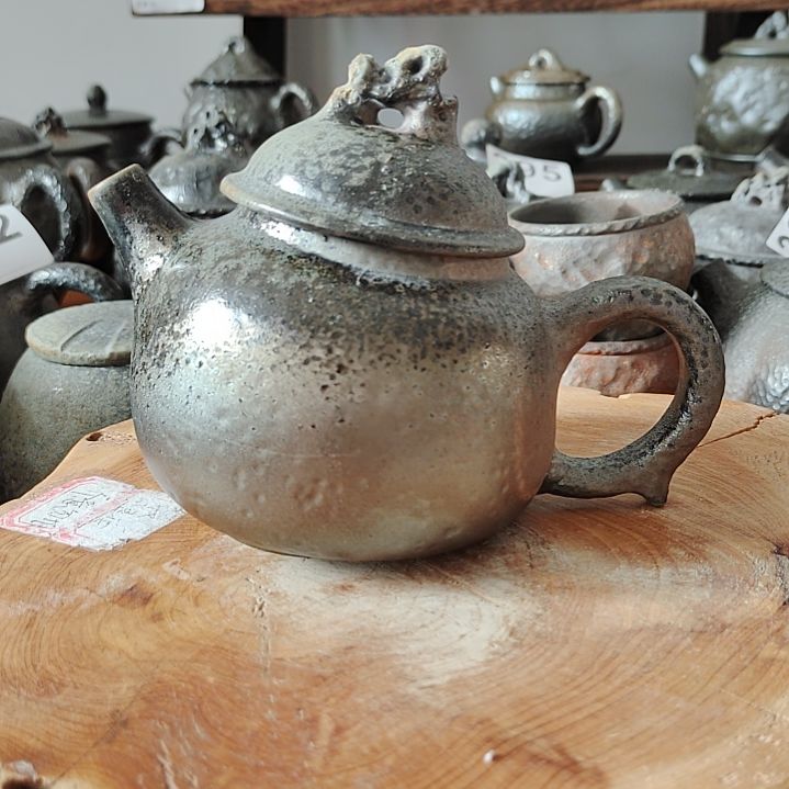 坭兴陶纯柴烧全手工茶壶 后塌微瑕不退换
