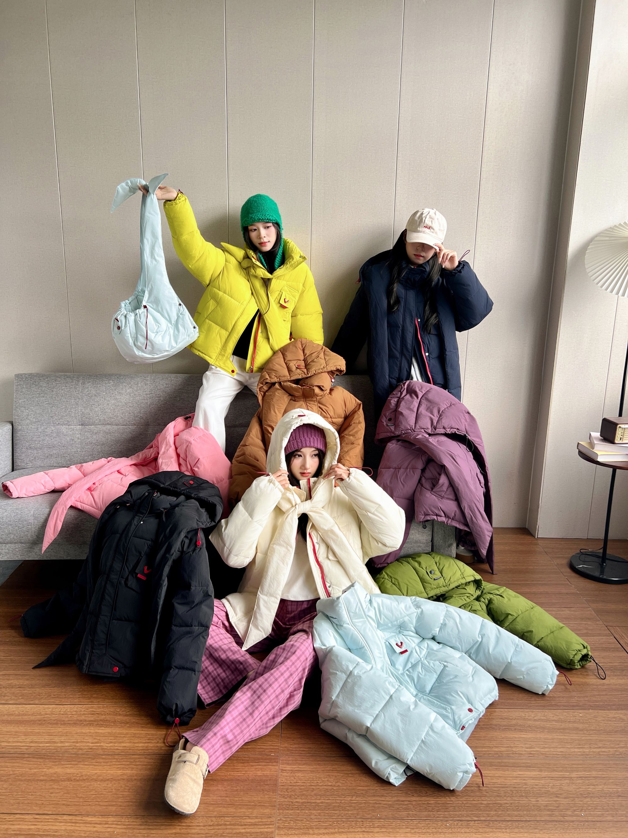 短款棉服女2025年新款糖果色韩版面包棉服小个子宽松加厚外套