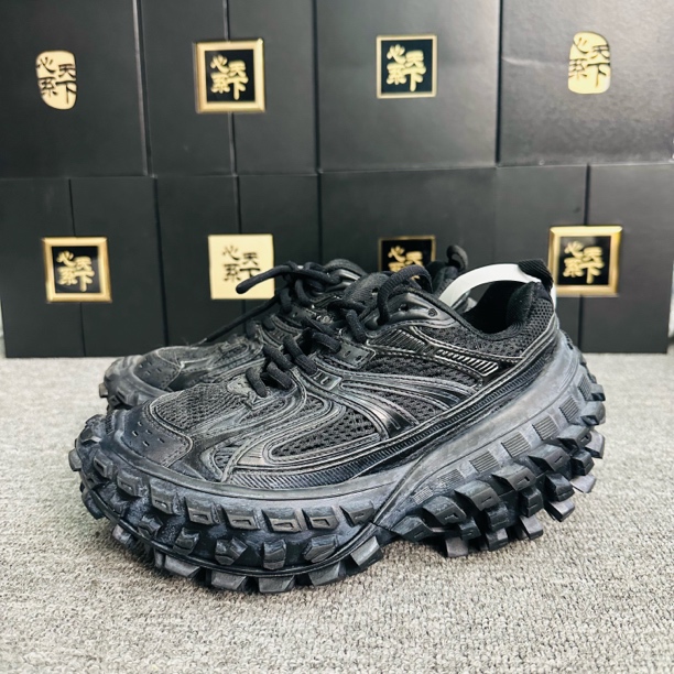 95新 Balenciaga/巴黎世家 轮胎鞋35码ysc4887