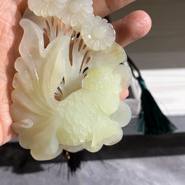 岫玉毛衣链未镶嵌