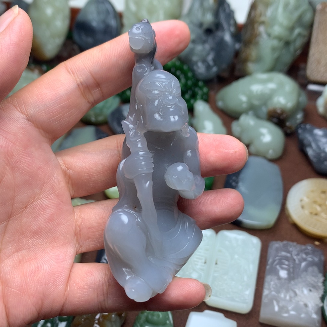 和田玉挂件未镶嵌准****功