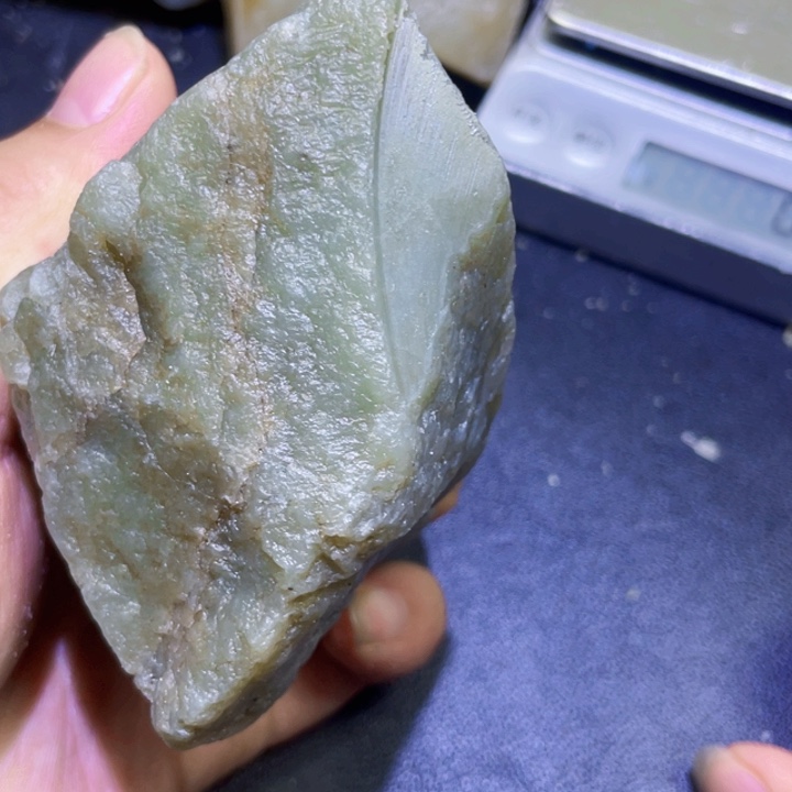 未镶嵌和田玉珠宝半成品
