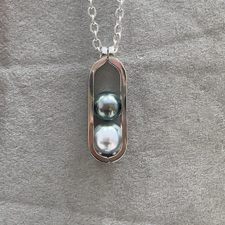 海水珍珠颈饰银S925镶嵌幼*