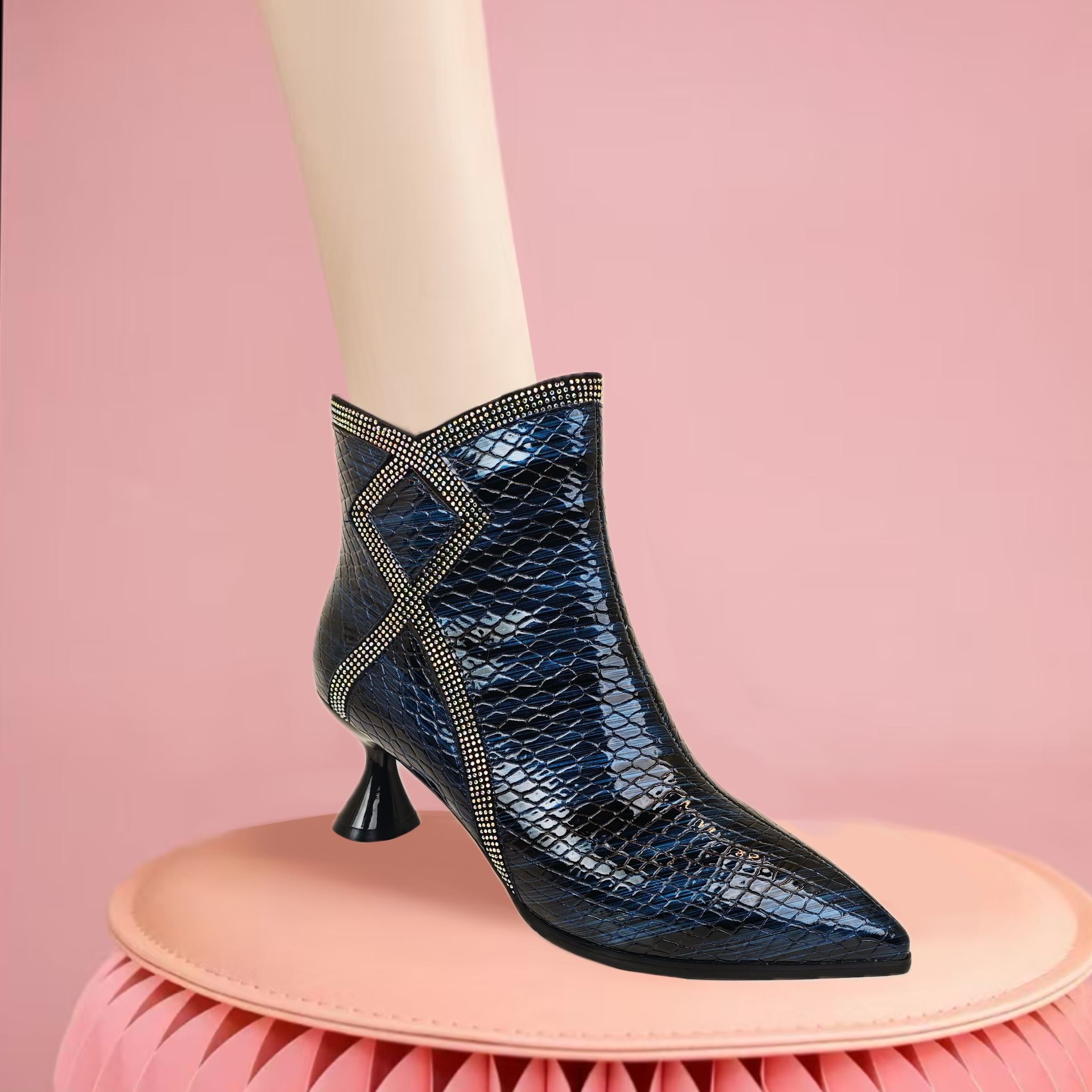 防滑防摔倒去污保暖绒毛隔冷防寒防雪皮面牛皮真皮加绒百搭HY8602