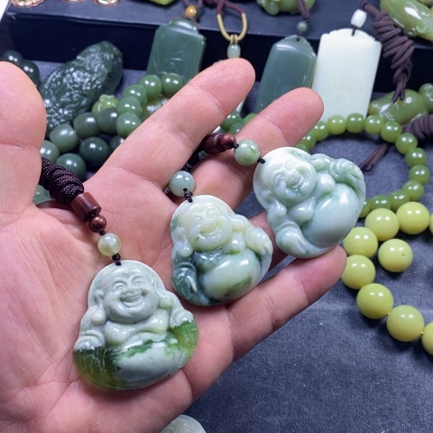 未镶嵌蛇纹石玉手链